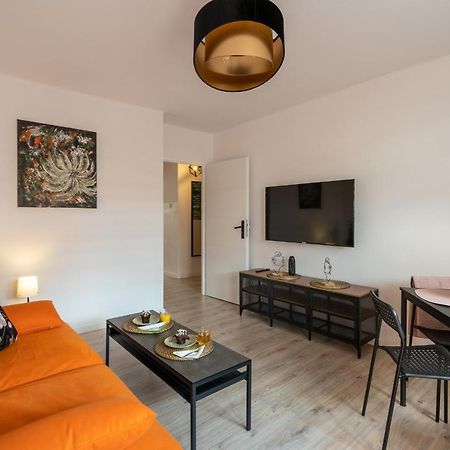 Staymoovers - Ladne Mieszkanie W Poblizu Energylandii - Parking Zator Exteriér fotografie